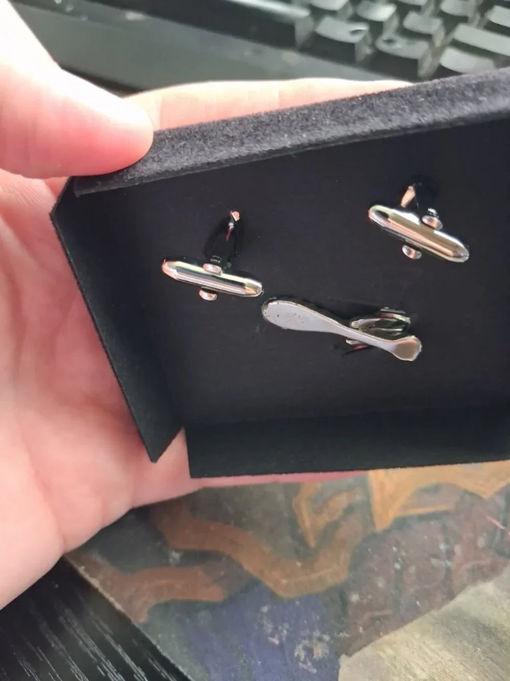 25 yr General Motor Men's jewelry set